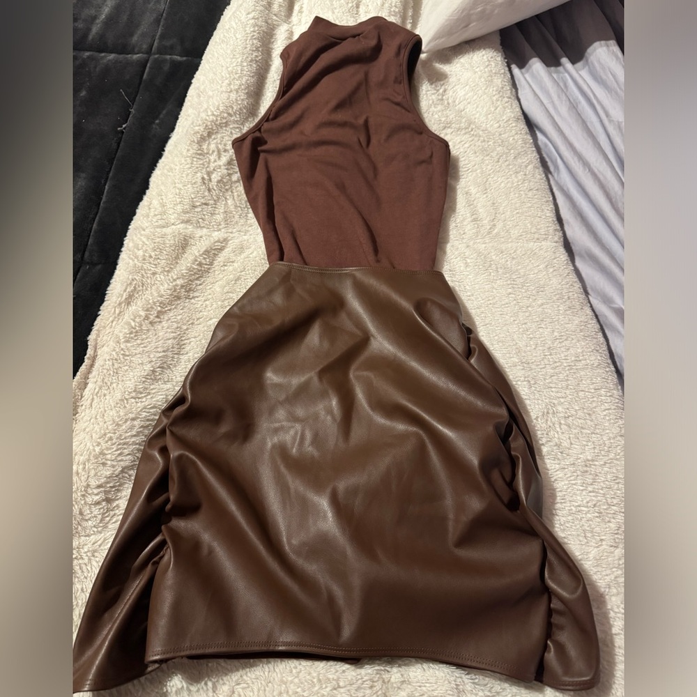 Mini Dress - Picture 2 of 3